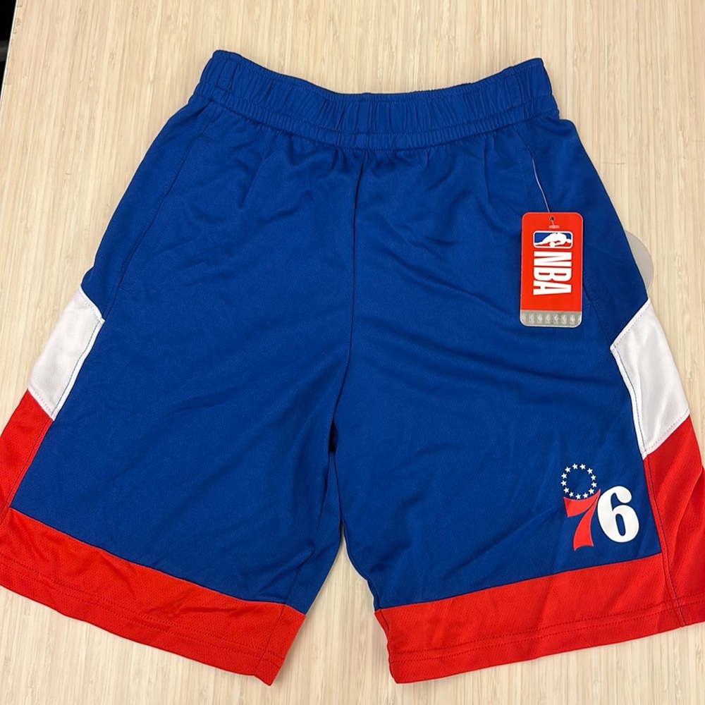 NBA SHORTS 76ers size 10/12 youth